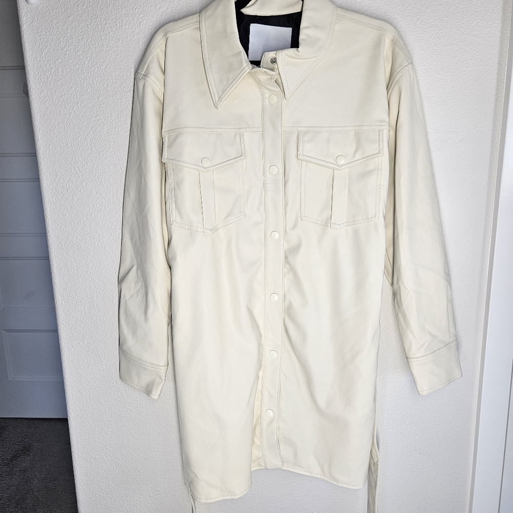NWT! NVLT Vegan Leather Belted Shacket Jacket Ivory Snap Front Long Line, Size M